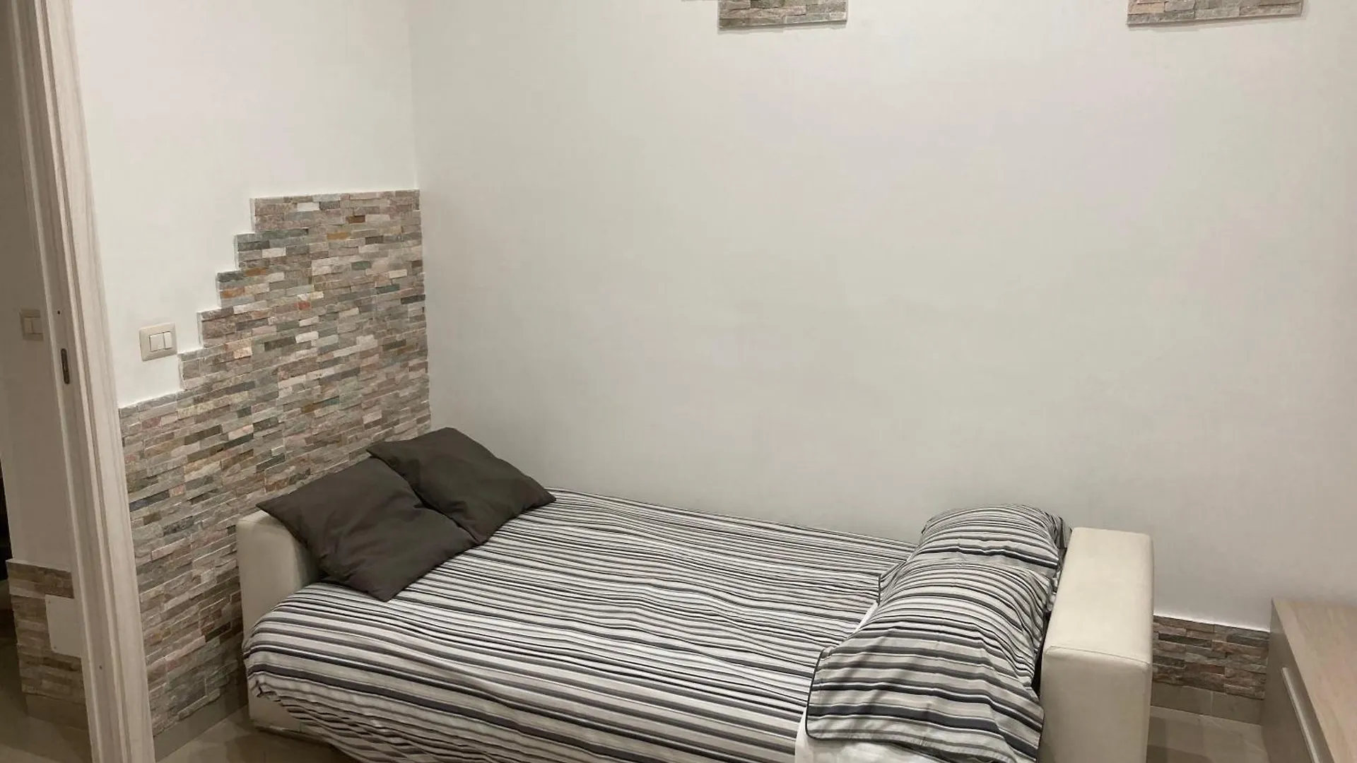 Bloom House Apartment Catania